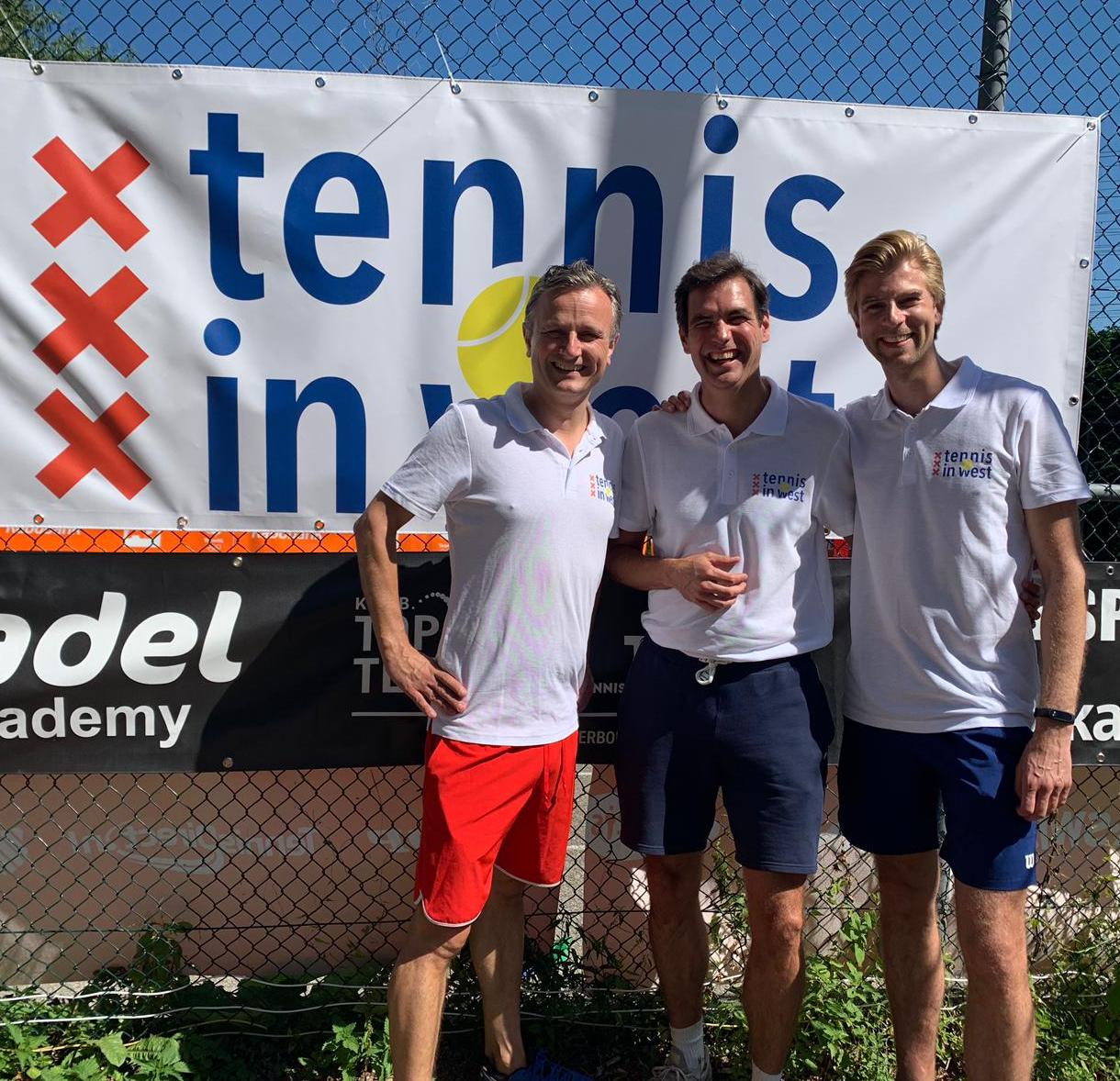 Pepijn, Martijn en Lucas; de initiatiefnemers van Tennis in West